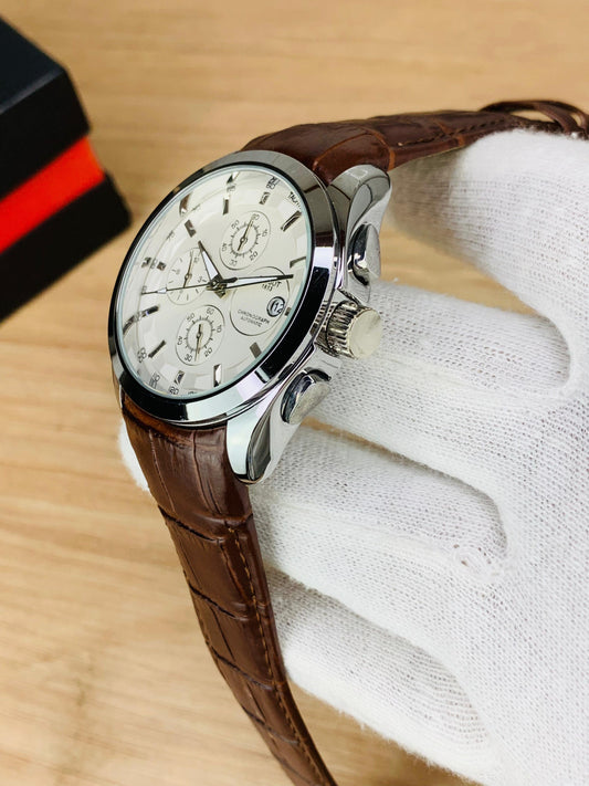 Classic Chronograph Watch with Textured Leather Strap and Multifunction Dial