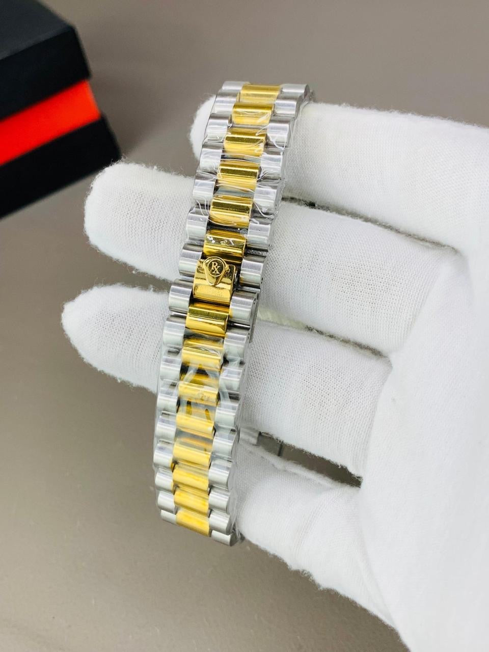 Tow Tone Black Stone Model With Date Function