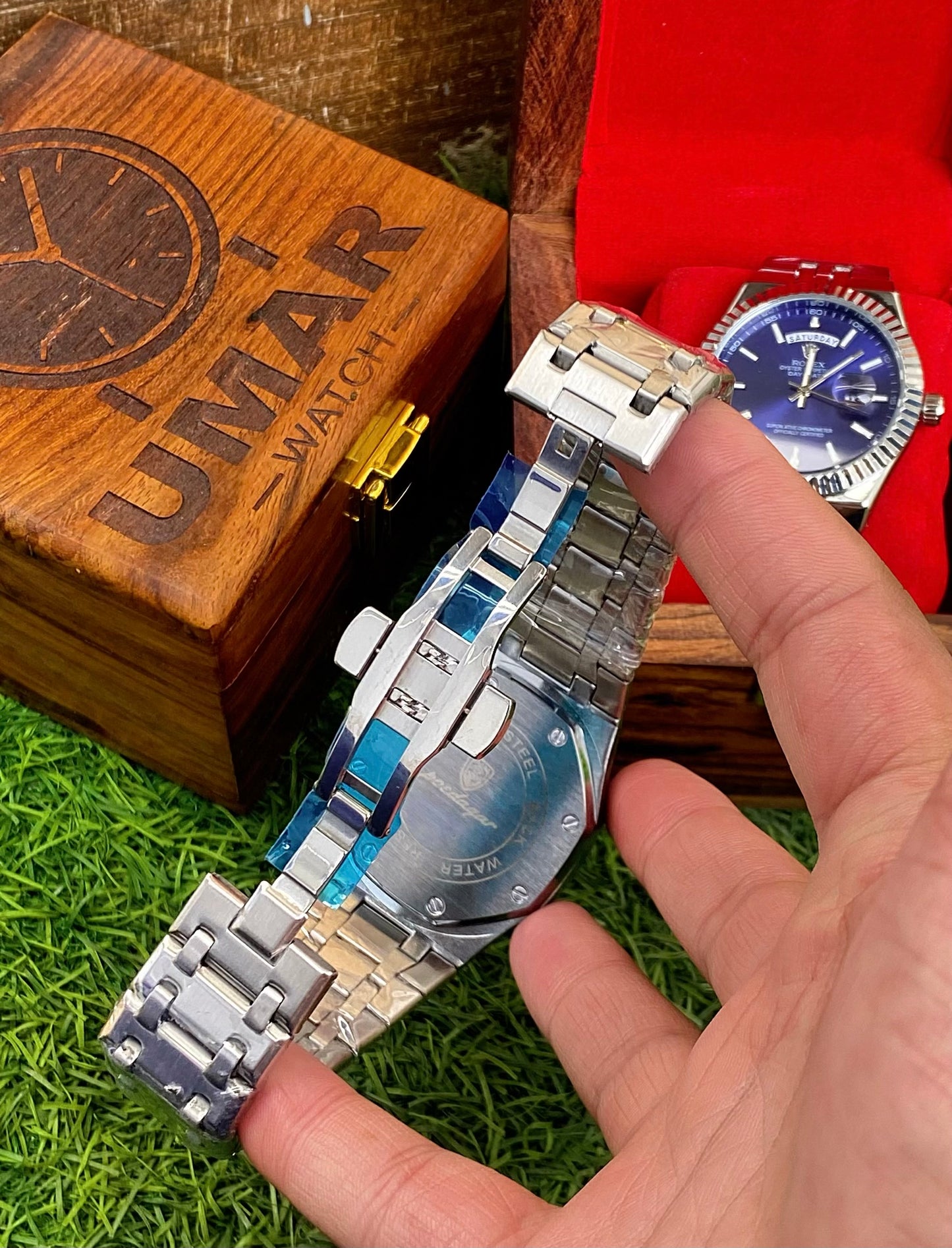 Heavyweight Stainless Steel Watch Finishing Quality with Date Function