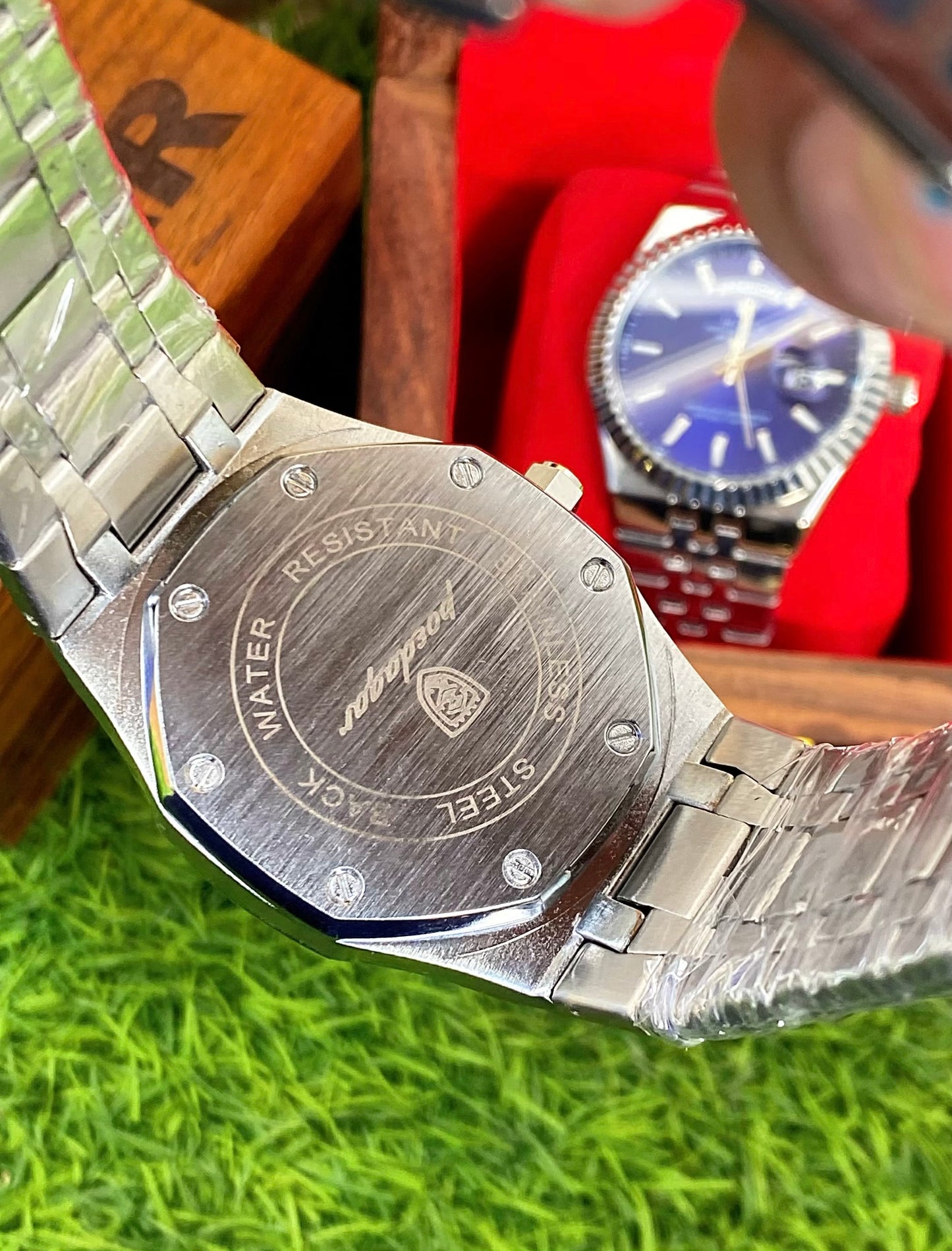 Heavyweight Stainless Steel Watch Finishing Quality with Date Function