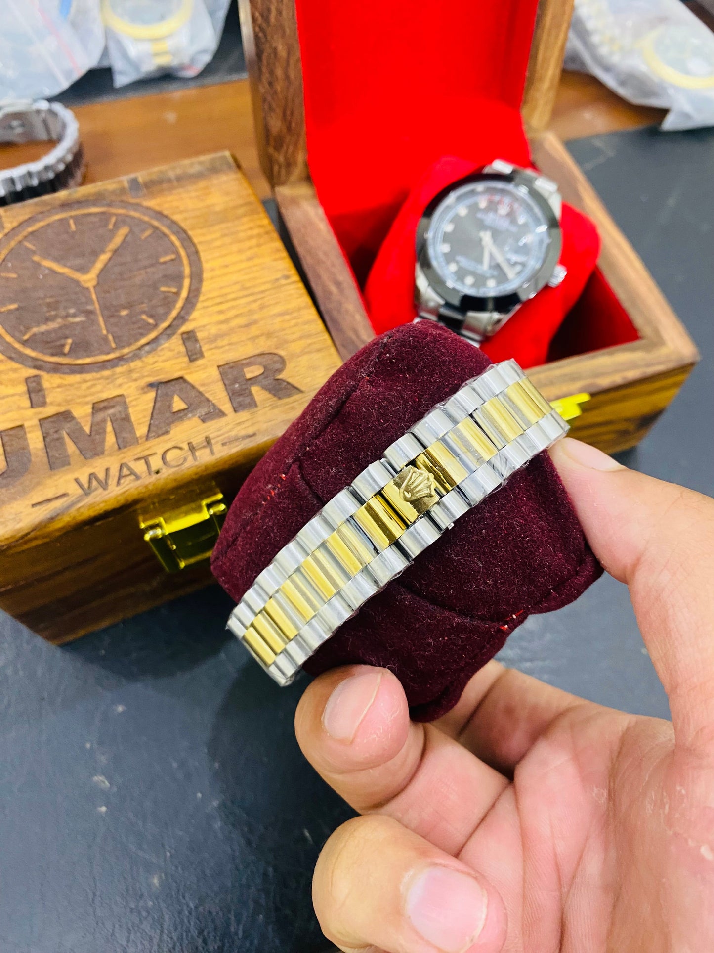 Stone Model  With Day Date Function
