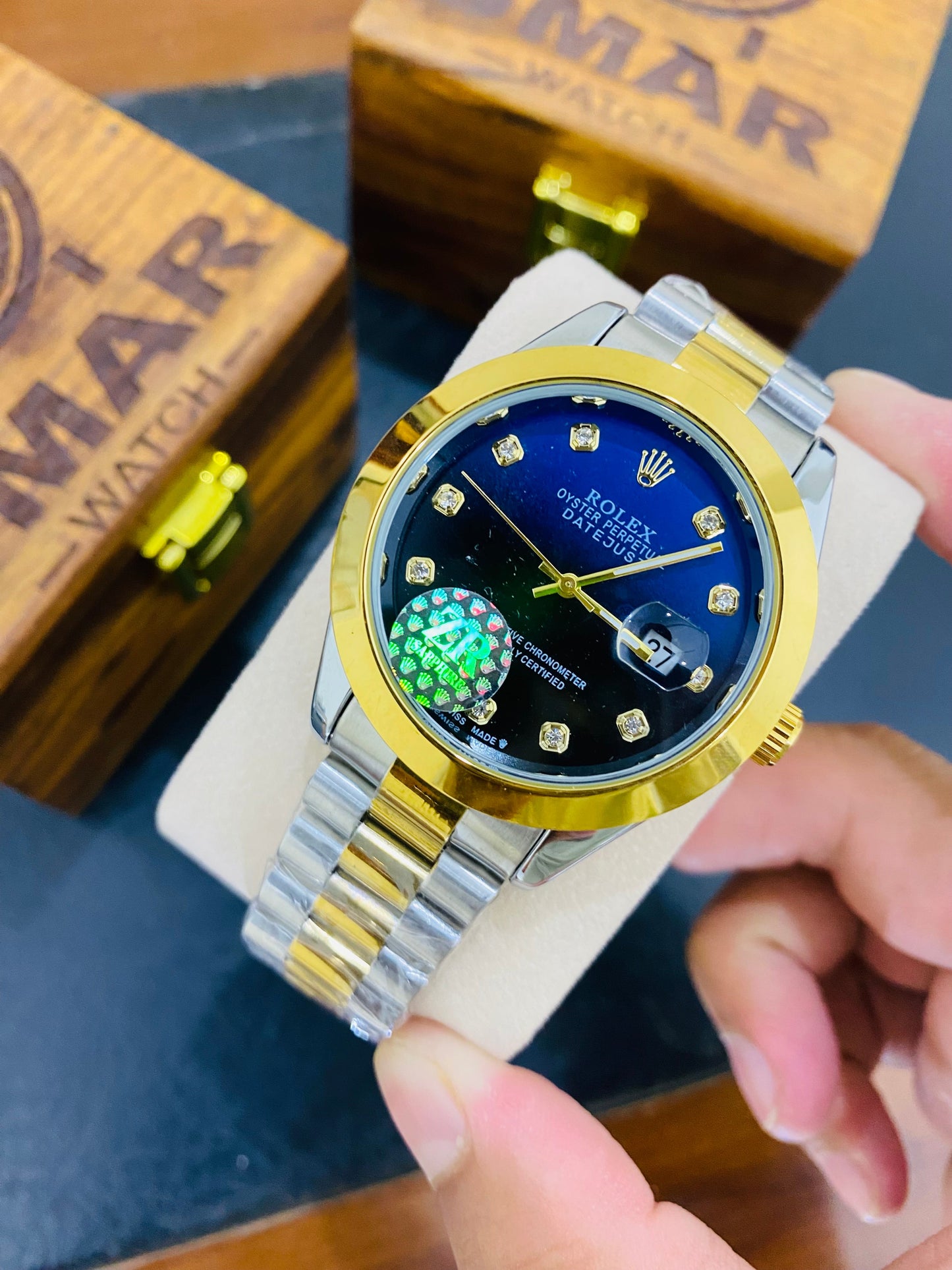 Tow Color Dial New model With Date Function Best Finishing