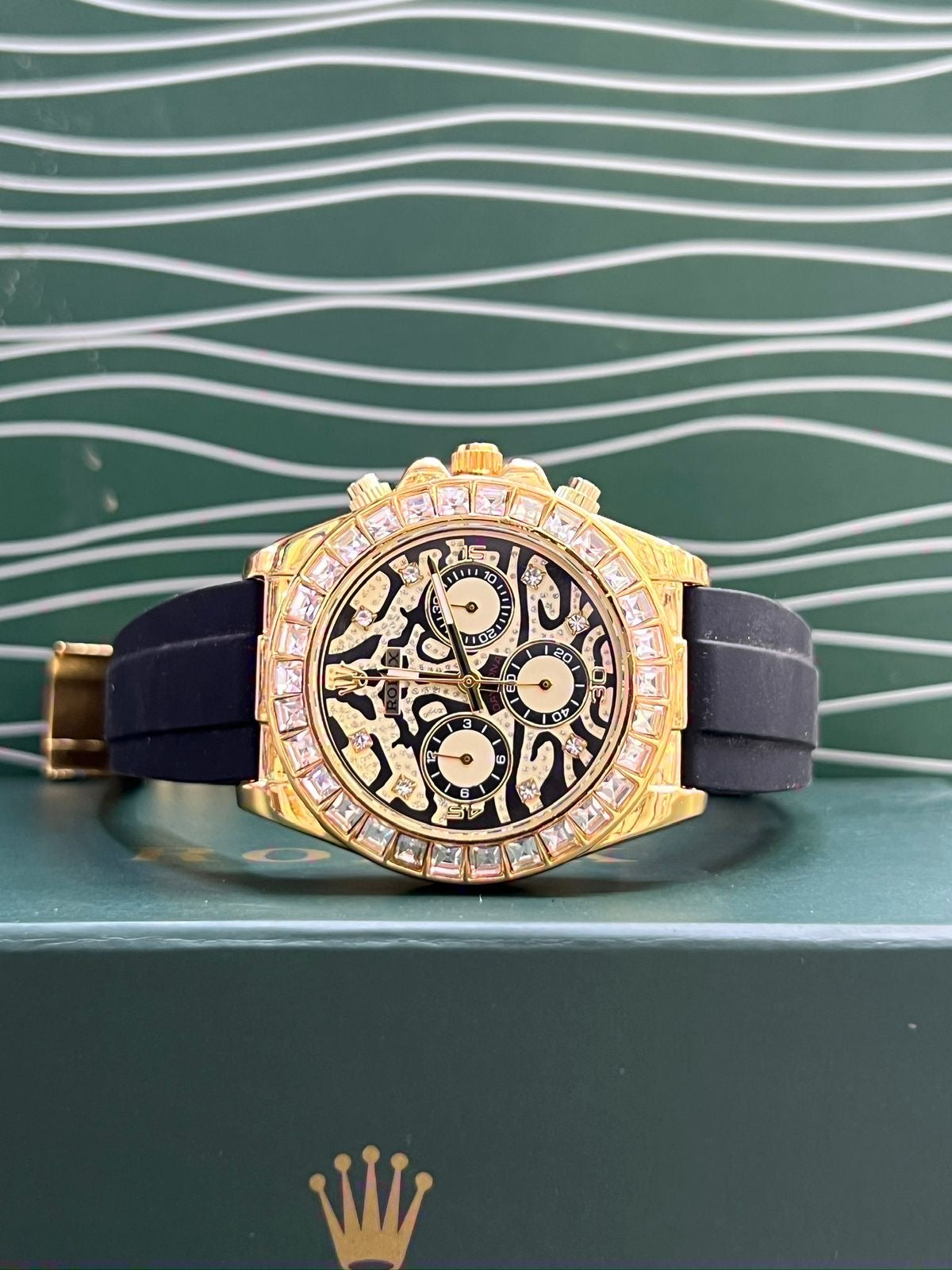 Stone Model All Chronographic With Master lock